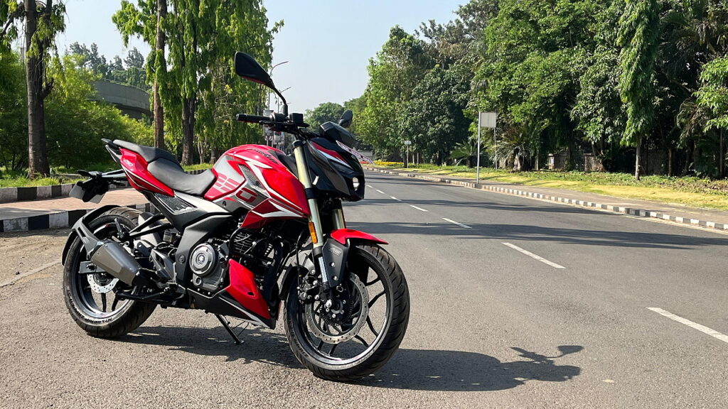 Bajaj Pulsar N250