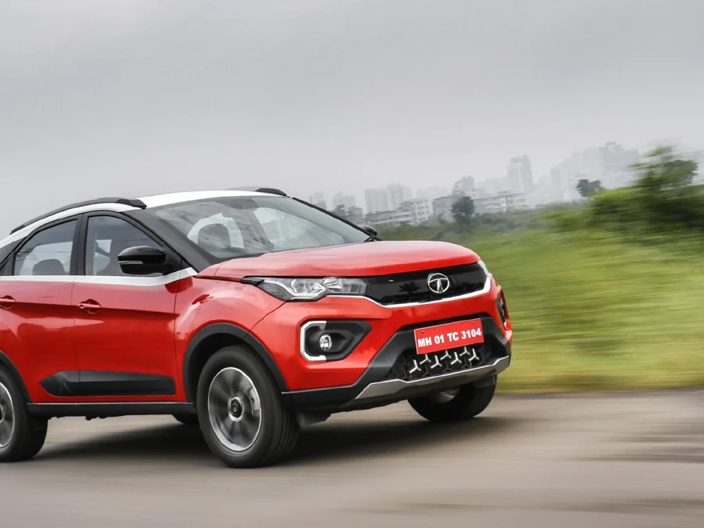 आ गया Tata Nexon CNG: माइलेज का नया बाप, कीमत और फीचर्स का हुआ खुलासा जाने क्या है खास 5 आ गया Tata Nexon CNG: माइलेज का नया बाप