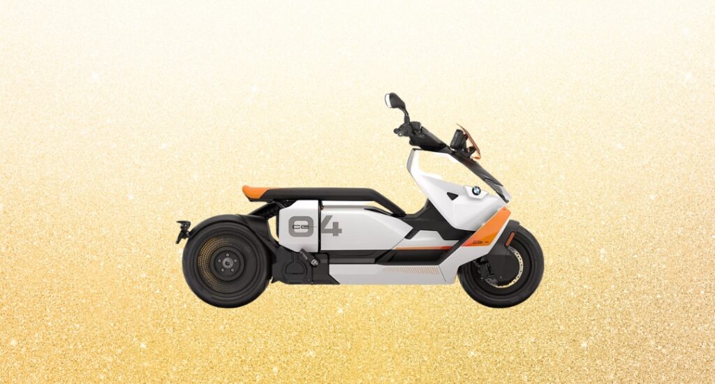 BMW CE 04: स्टाइलिश इलेक्ट्रिक स्कूटर, जानिए फीचर्स, कीमत और EMI प्लान 5 BMW CE 04: स्टाइलिश इलेक्ट्रिक स्कूटर, जानिए फीचर्स, कीमत और EMI प्लान