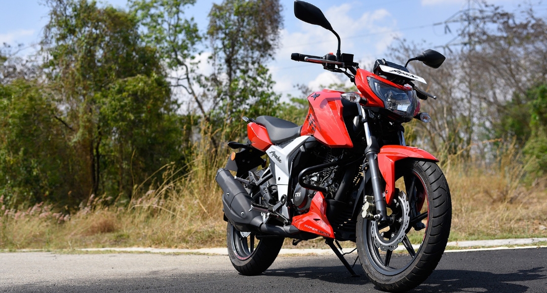 Apache RTR 160 V4