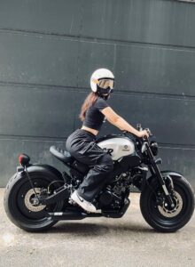 Yamaha XSR 155: Bullet और Jawa की धज्जियां उड़ा देगी ये बाइक, 155cc इंजन के साथ स्टाइलिश लुक